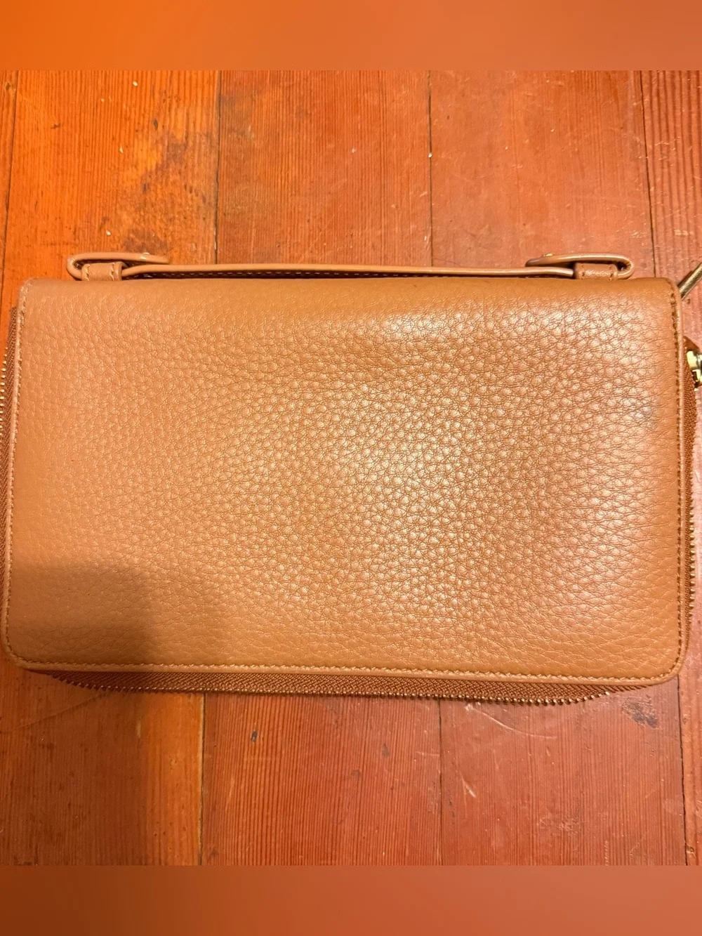Tory Burch Tan Pebbled Leather wallet
